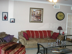 Plaza Residence #1054 photo 3